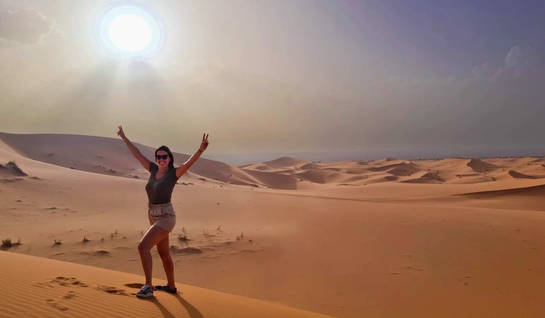 La creadora de Camino al Sáhara en las dunas de Marruecos